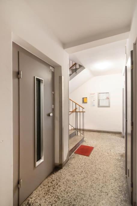 Ruhelage Im Zentrum Nahe Schottentor-Contactless Self-Check-In Bécs Kültér fotó